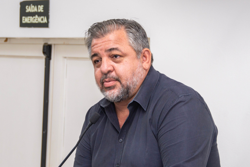 Marco Xavier na tribuna da Câmara