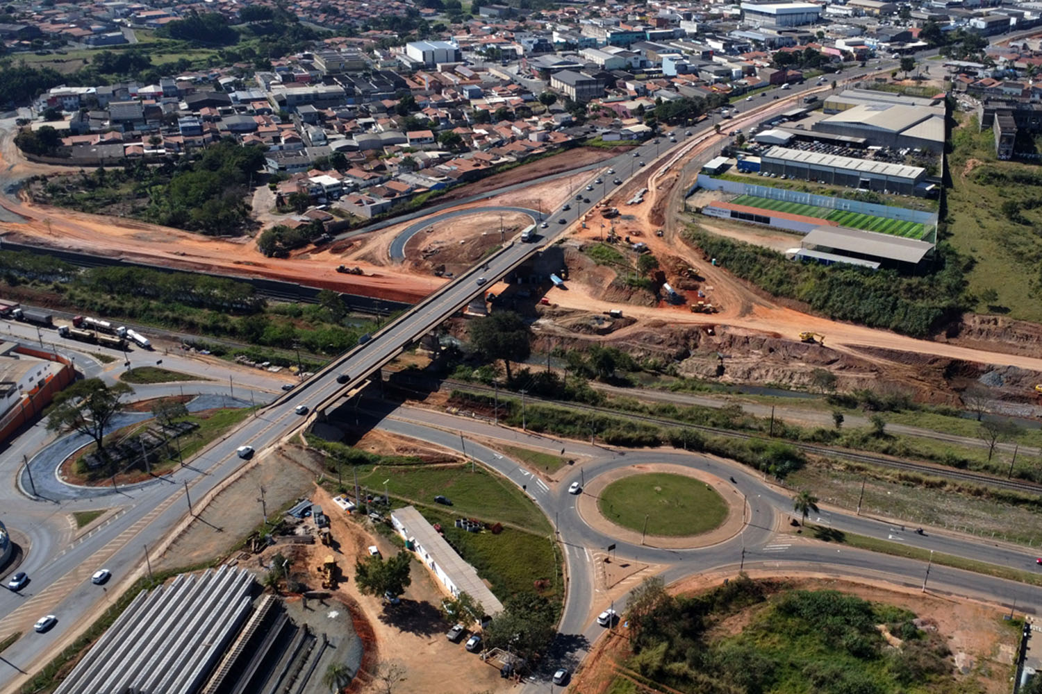 Vista aérea do viaduto Paulo Natal